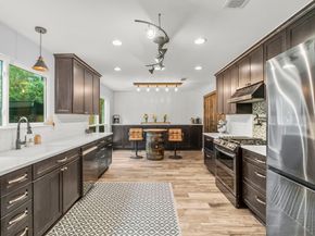 153 N Rainbow Ridge Circle, The Woodlands TX 77381