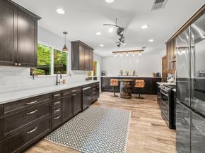 153 N Rainbow Ridge Circle, The Woodlands TX 77381