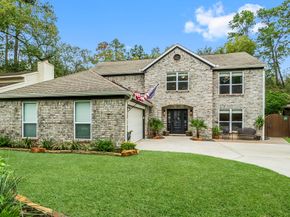 153 N Rainbow Ridge Circle, The Woodlands TX 77381