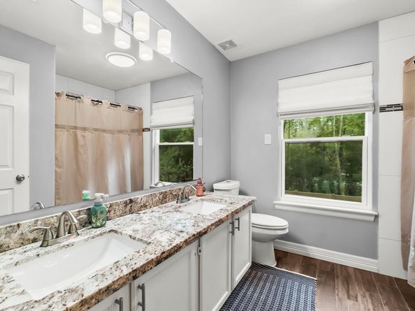 153 N Rainbow Ridge Circle, The Woodlands TX 77381