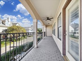 518 S Park Grove, Houston TX 77007