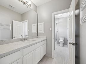 518 S Park Grove, Houston TX 77007