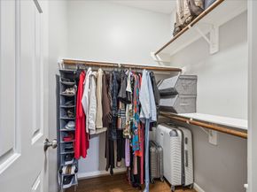 518 S Park Grove, Houston TX 77007