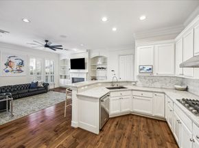 518 S Park Grove, Houston TX 77007