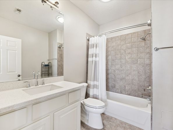 518 S Park Grove, Houston TX 77007