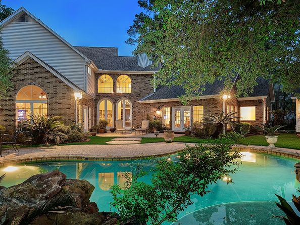 38 Southgate Drive, The Woodlands TX 77380