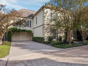 435 Prestwick Court, Houston TX 77057