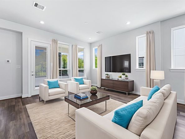 2708 Grand Fountains Drive C, Houston TX 77054