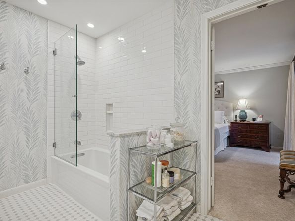 9452 Briar Forest Drive, Houston TX 77063