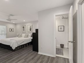 1201 Bering Drive 36, Houston TX 77057