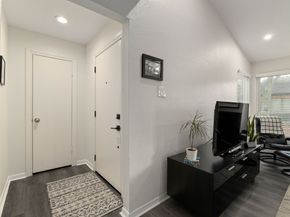 1201 Bering Drive 36, Houston TX 77057