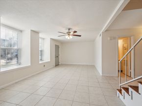 10147 Beekman Place Drive, Houston TX 77043