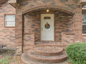 8123 Tareyton Lane, Houston TX 77075