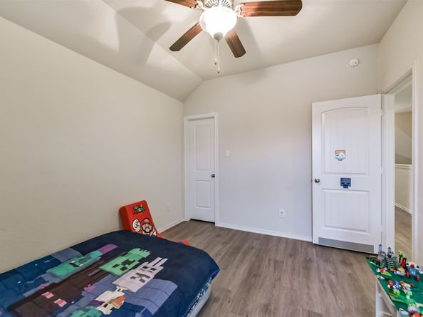 14002 Willowshire Lane, Houston TX 77014