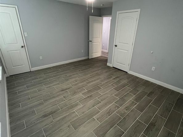 6501 Osprey Drive A/B, Houston TX 77048