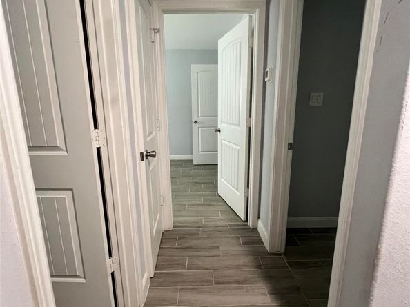 6501 Osprey Drive A/B, Houston TX 77048