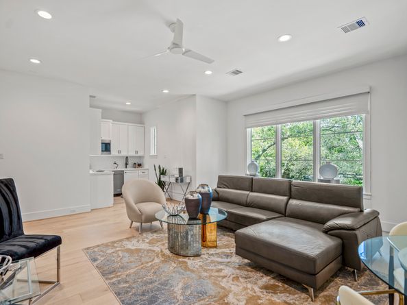 3507 Drexel Drive, Houston TX 77027