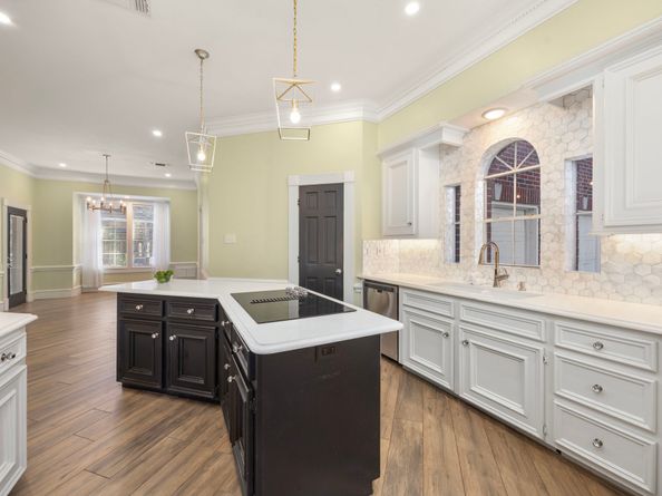 2031 Pecan Trail Drive, Richmond TX 77406