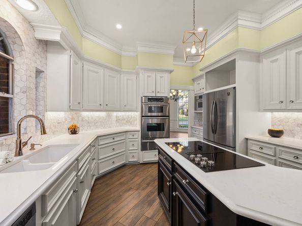 2031 Pecan Trail Drive, Richmond TX 77406