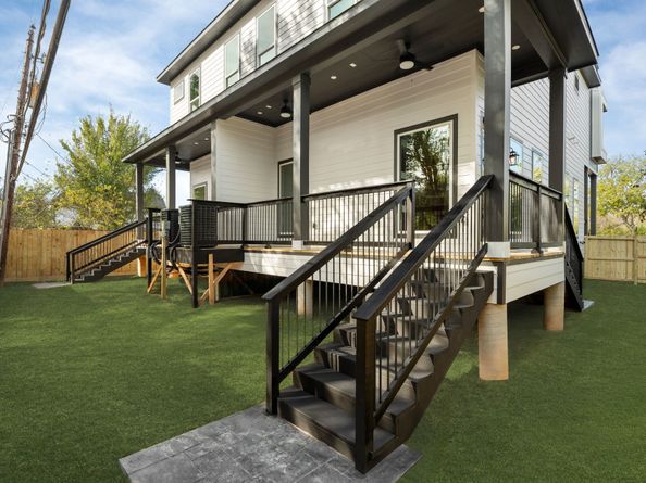 5002 Sunbeam Street, Houston TX 77033