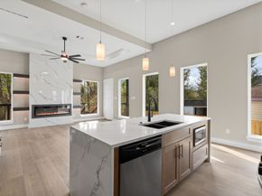 5002 Sunbeam Street, Houston TX 77033