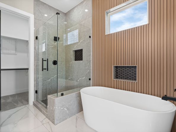 5002 Sunbeam Street, Houston TX 77033