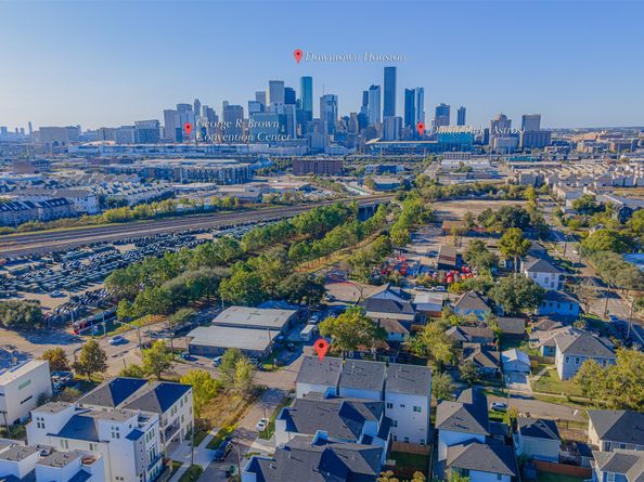 315 Middleton Street, Houston TX 77003