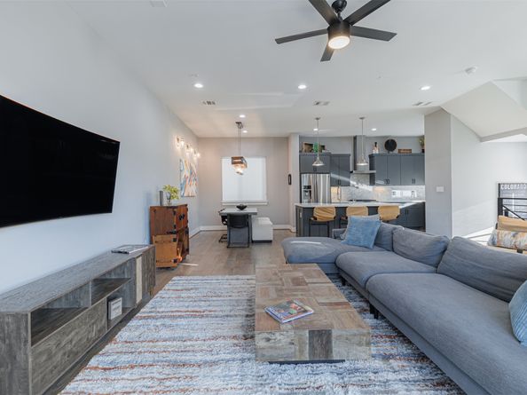 315 Middleton Street, Houston TX 77003