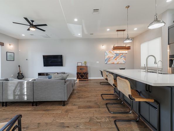 315 Middleton Street, Houston TX 77003