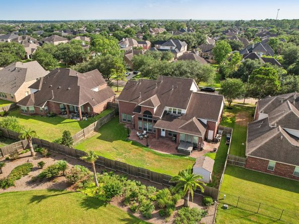 3108 Autumn Harvest Drive, Friendswood TX 77546