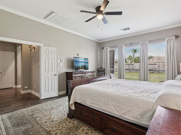 3108 Autumn Harvest Drive, Friendswood TX 77546