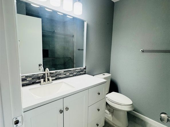 12509 Newbrook Dr Drive 331, Houston TX 77072