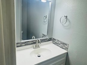 12509 Newbrook Dr Drive 331, Houston TX 77072