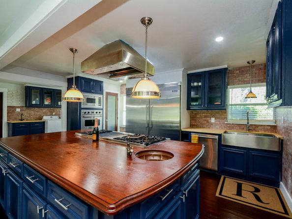 9210 Clay Road, Houston TX 77080