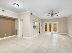 14707 Barryknoll Lane 168, Houston TX 77079
