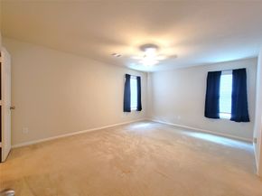 5007 Fair Oak Dale Lane, Humble TX 77346