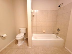 5007 Fair Oak Dale Lane, Humble TX 77346
