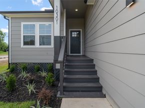 10301 Ashville Drive, Houston TX 77051