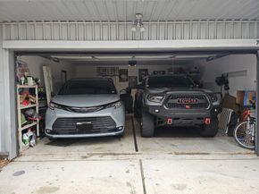 708 Ruthven Street, Houston TX 77019