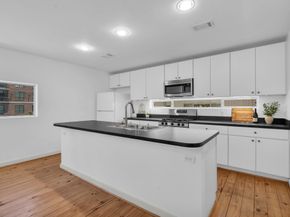 708 Ruthven Street, Houston TX 77019