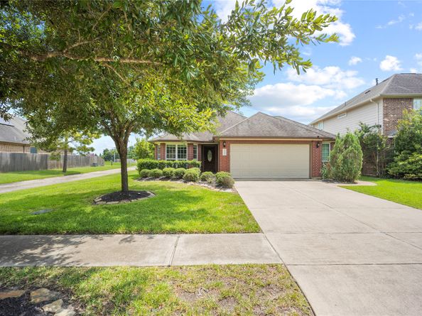 21446 Kirsten Falls Drive, Porter TX 77365
