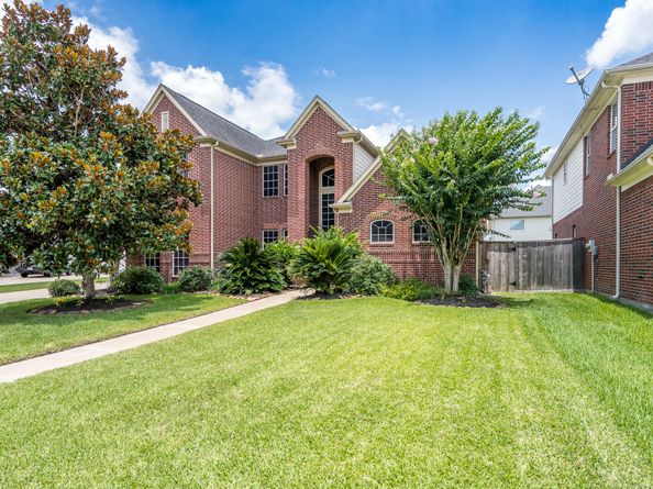 19106 Natchez Creek Lane, Cypress TX 77429
