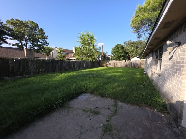 16214 Sierra Grande Drive, Houston TX 77083