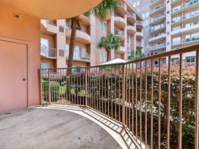 3505 Sage 115, Houston TX 77056
