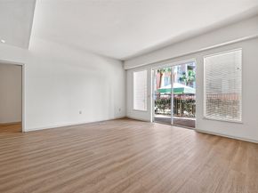 3505 Sage 115, Houston TX 77056