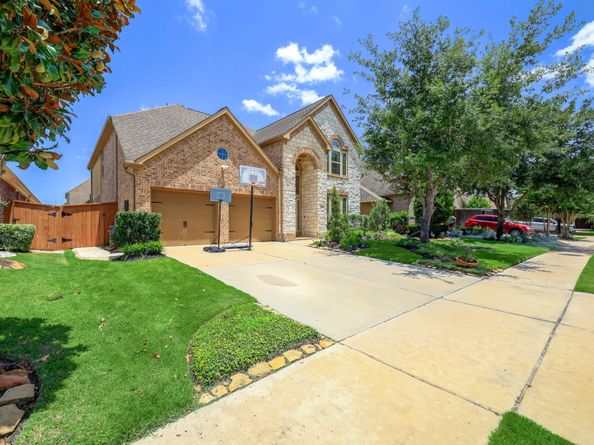 16814 Kilgarth Drive, Richmond TX 77407