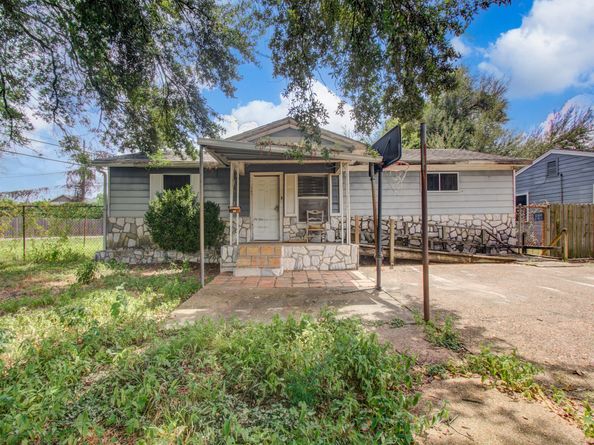 162 Calloway Street, Houston TX 77029