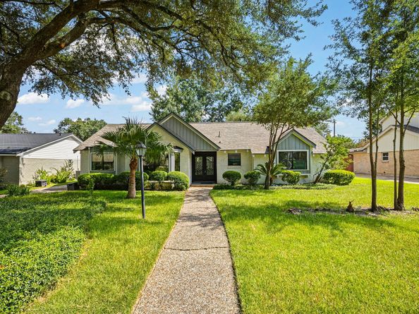 12523 Honeywood Trail, Houston TX 77077