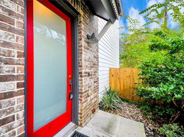 4447 Whitney Oak Lane, Houston TX 77018