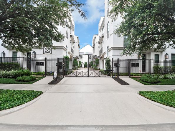 1608 Nevada Street C, Houston TX 77006
